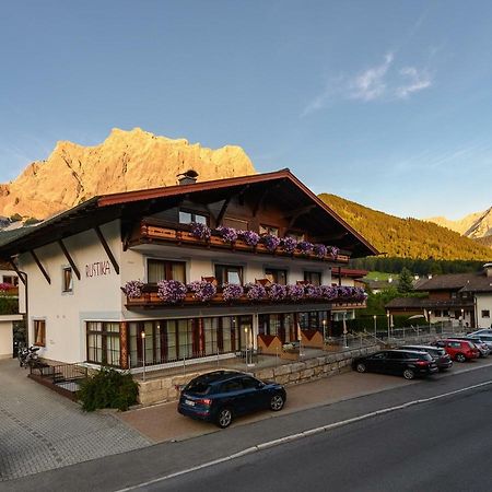 Rustika - Appartements & Spa Ehrwald Kültér fotó