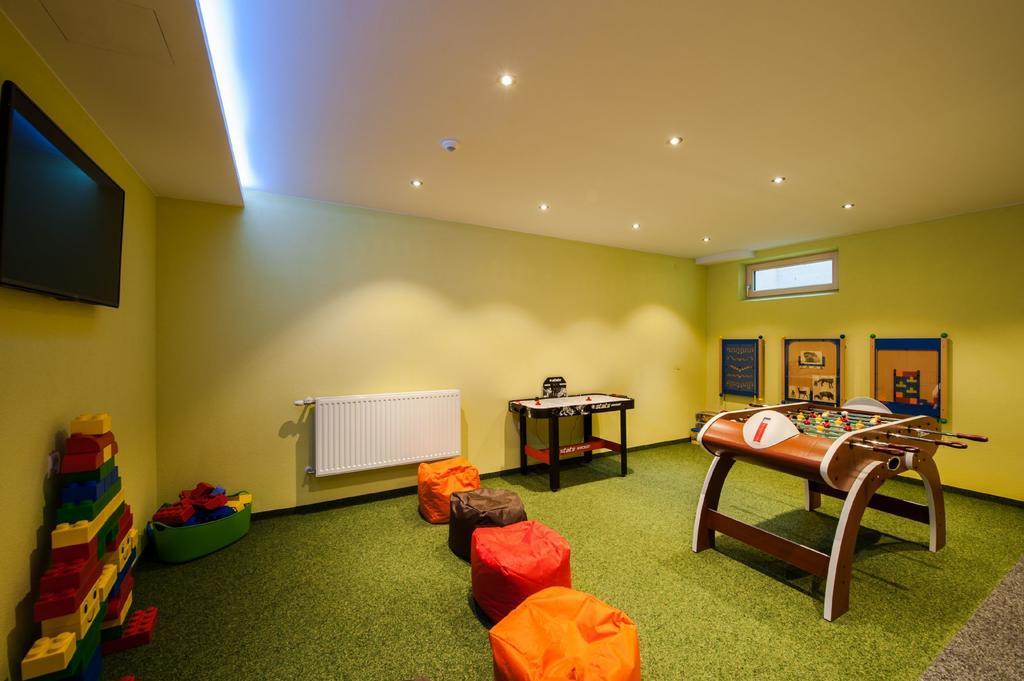 Rustika - Appartements & Spa Ehrwald Kültér fotó