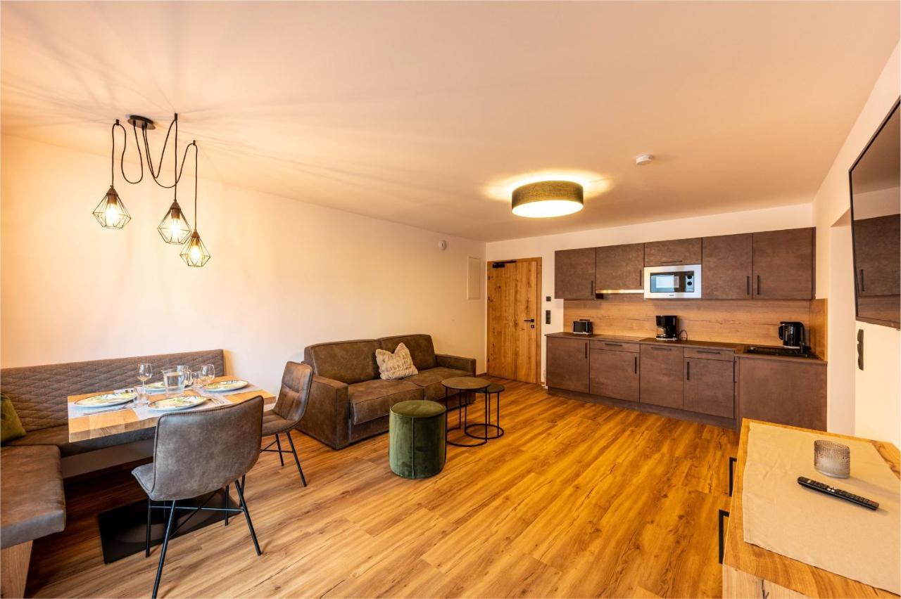 Rustika - Appartements & Spa Ehrwald Kültér fotó