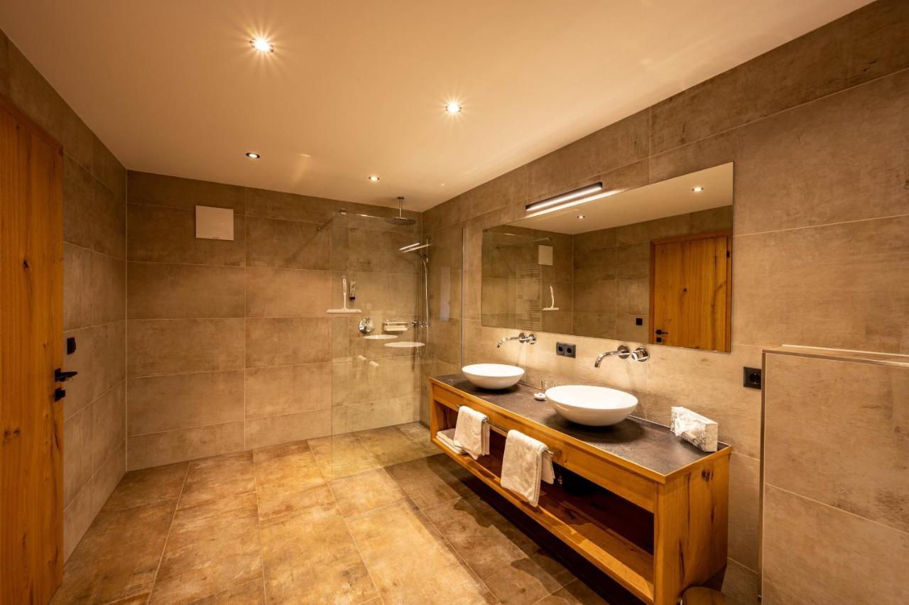 Rustika - Appartements & Spa Ehrwald Kültér fotó