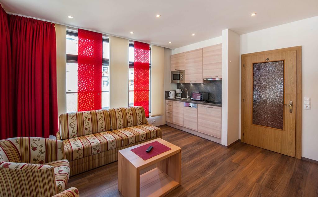 Rustika - Appartements & Spa Ehrwald Kültér fotó